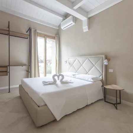 Relais Borgo Camisa אורחן קסטיאדס